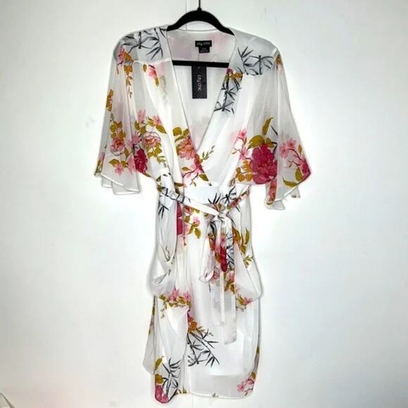 City Chic Wrap Dress Beloved Ivory floral boho size S / 16 new! - Picture 3 of 10